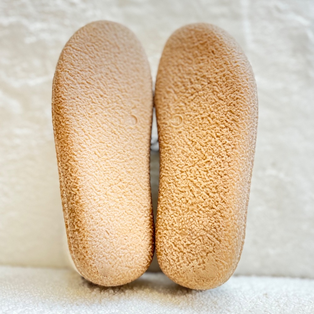 Felted wool women boots slippers with laces. Ankle booties. - Picture 13 of 16